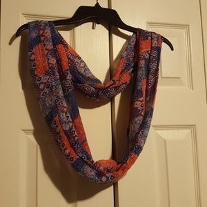 Infinity scarf